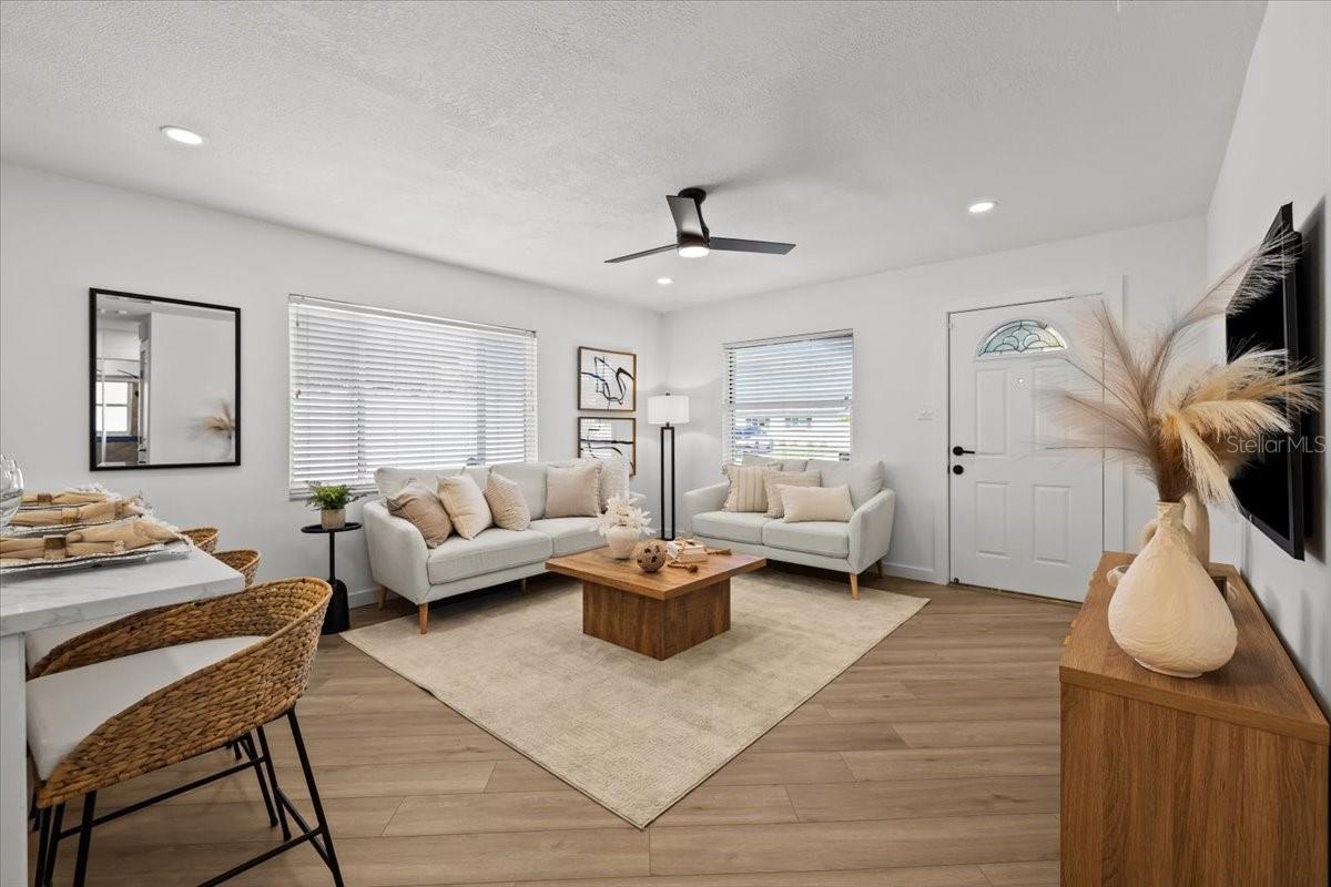 Image 5 of 60 For 742 91st Avenue N