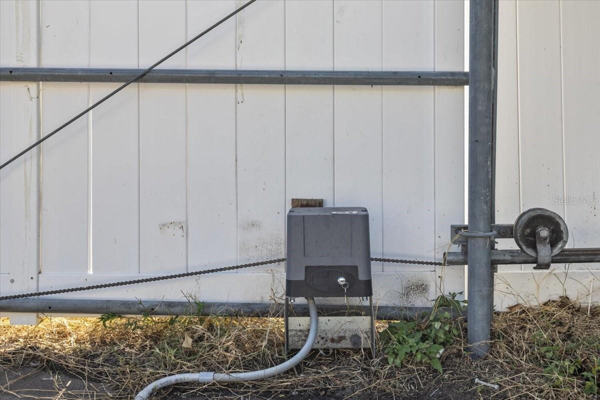 Image 52 of 60 For 742 91st Avenue N