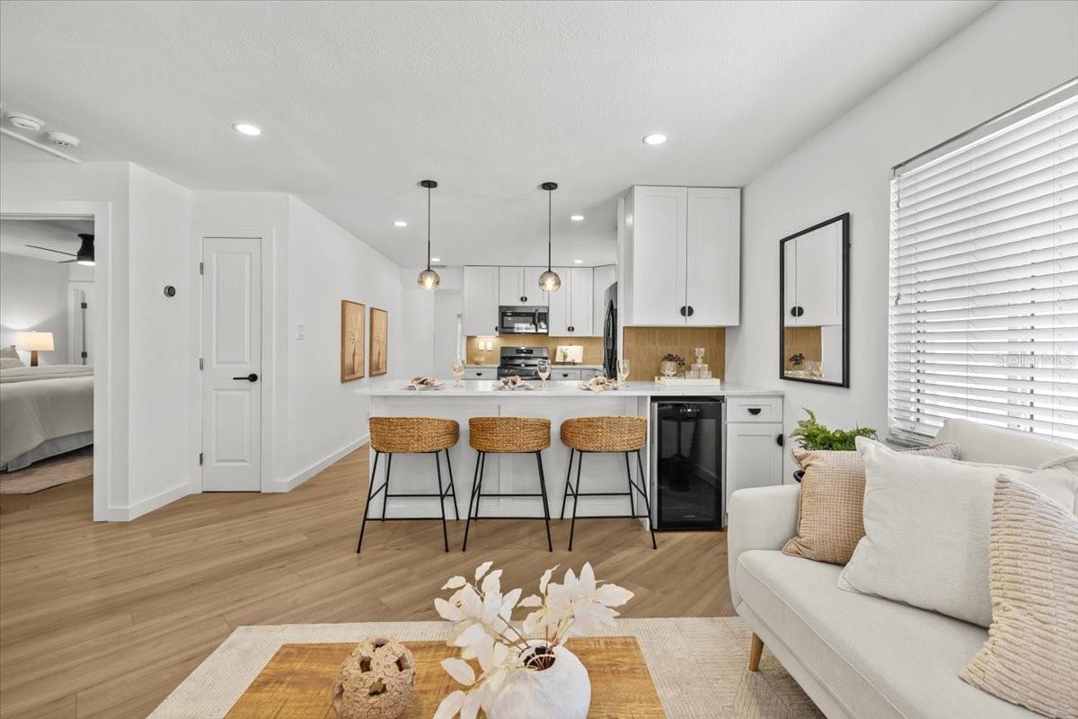 Image 8 of 60 For 742 91st Avenue N