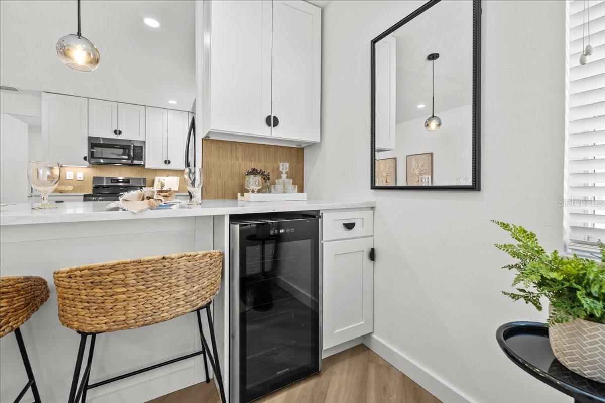 Image 9 of 60 For 742 91st Avenue N