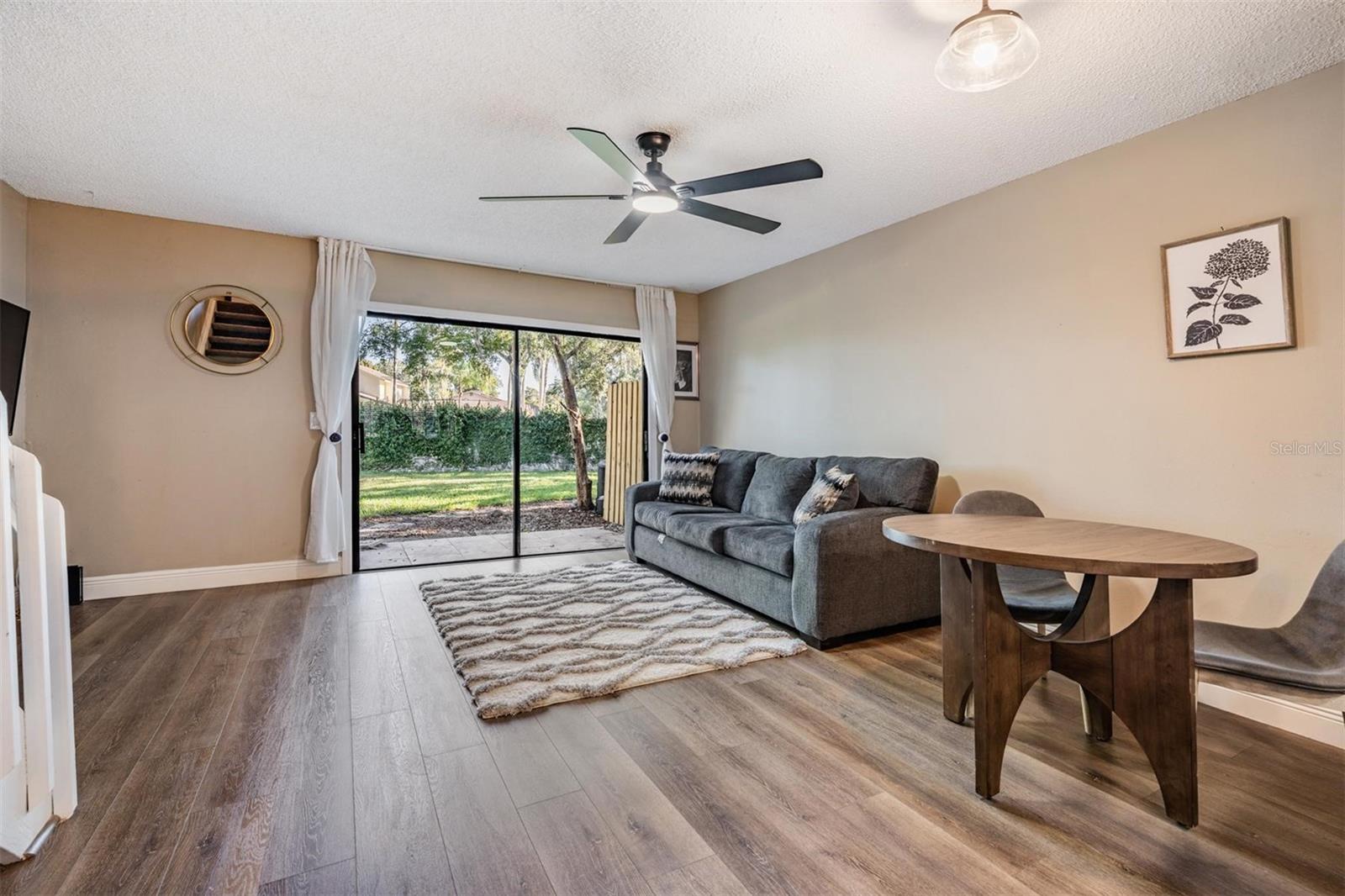 Image 6 of 40 For 16553 Brigadoon Drive