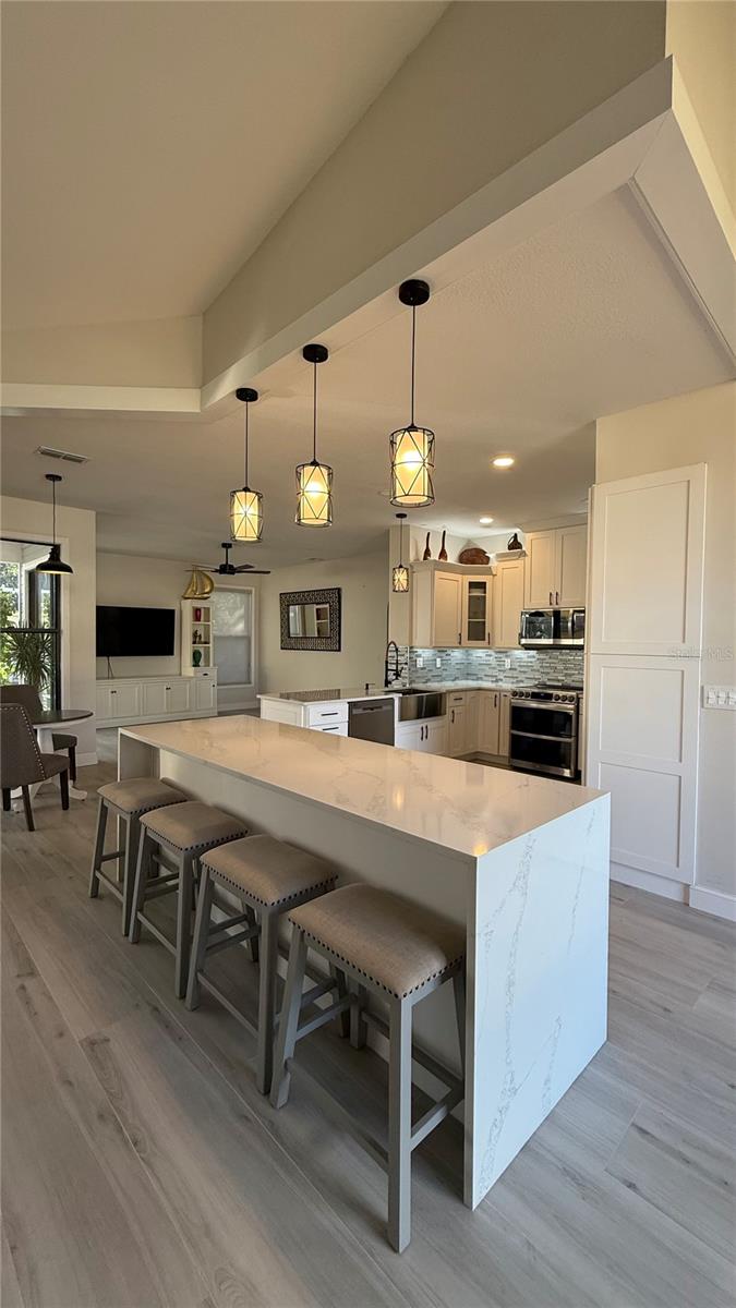 Image 10 of 45 For 4608 Vintage Drive