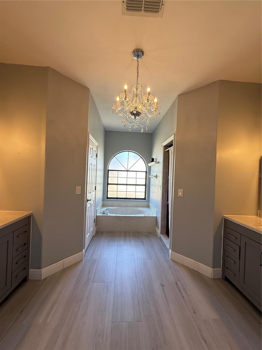 Image 23 of 45 For 4608 Vintage Drive