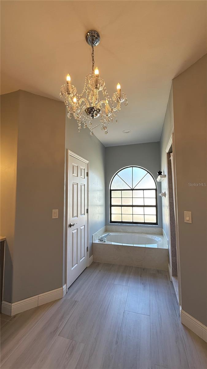 Image 25 of 45 For 4608 Vintage Drive