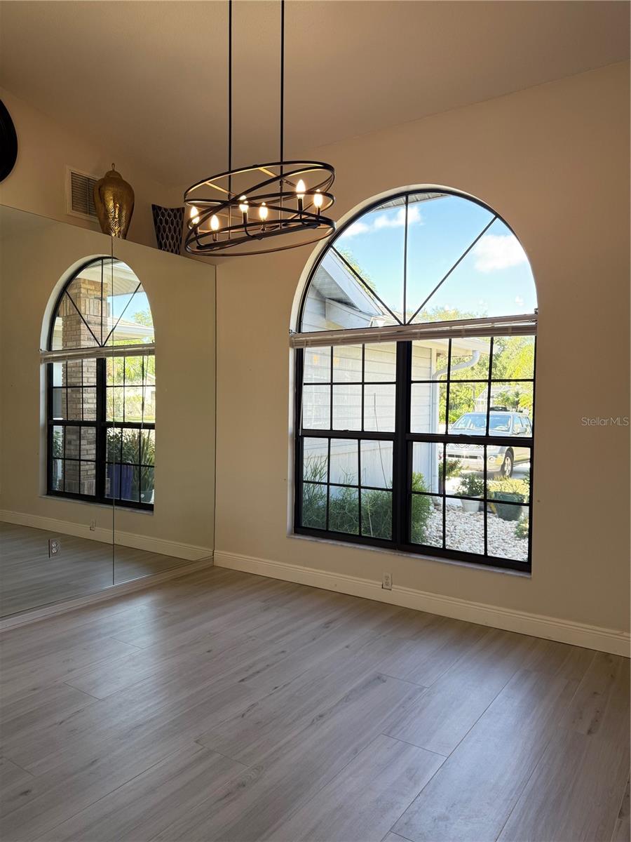 Image 31 of 45 For 4608 Vintage Drive