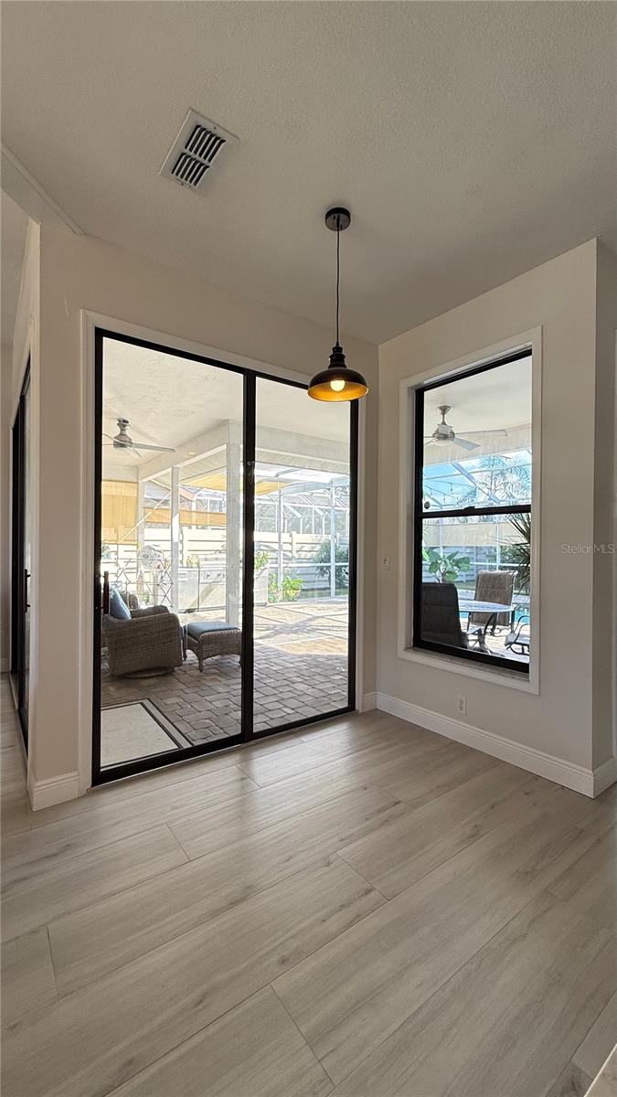 Image 32 of 45 For 4608 Vintage Drive