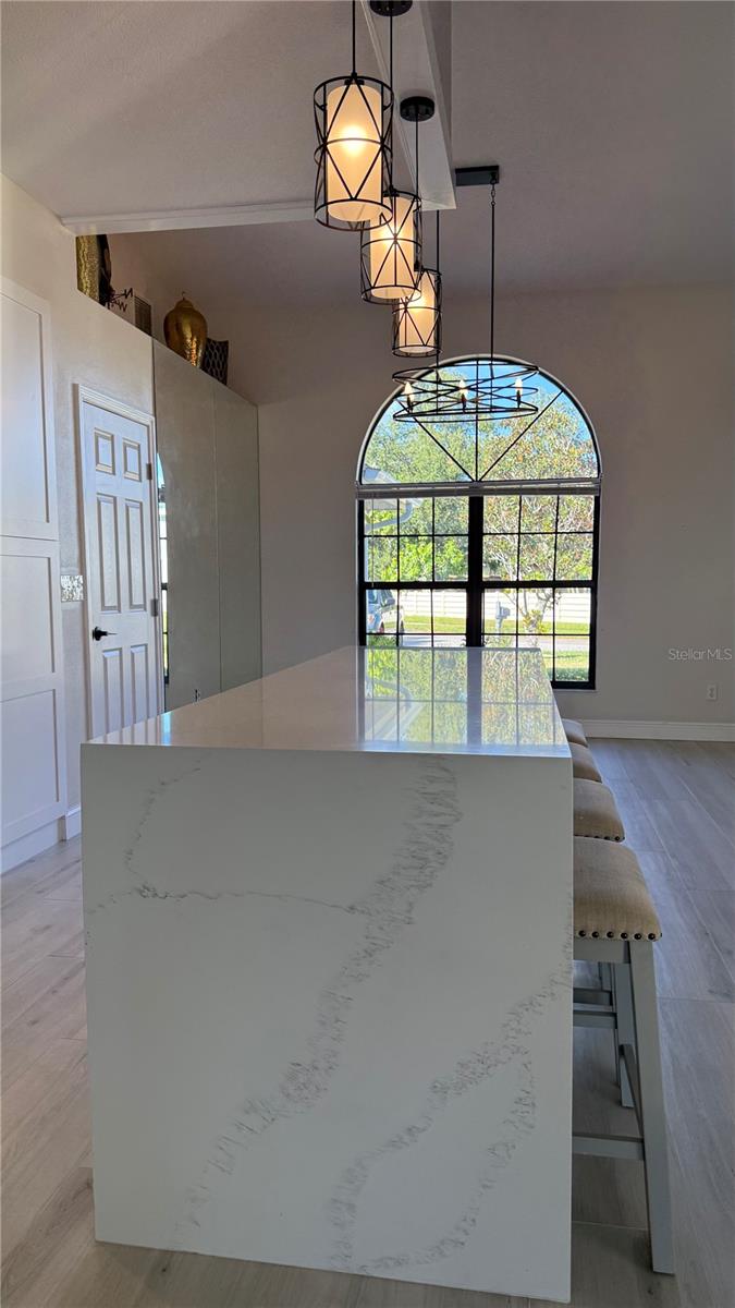 Image 6 of 45 For 4608 Vintage Drive