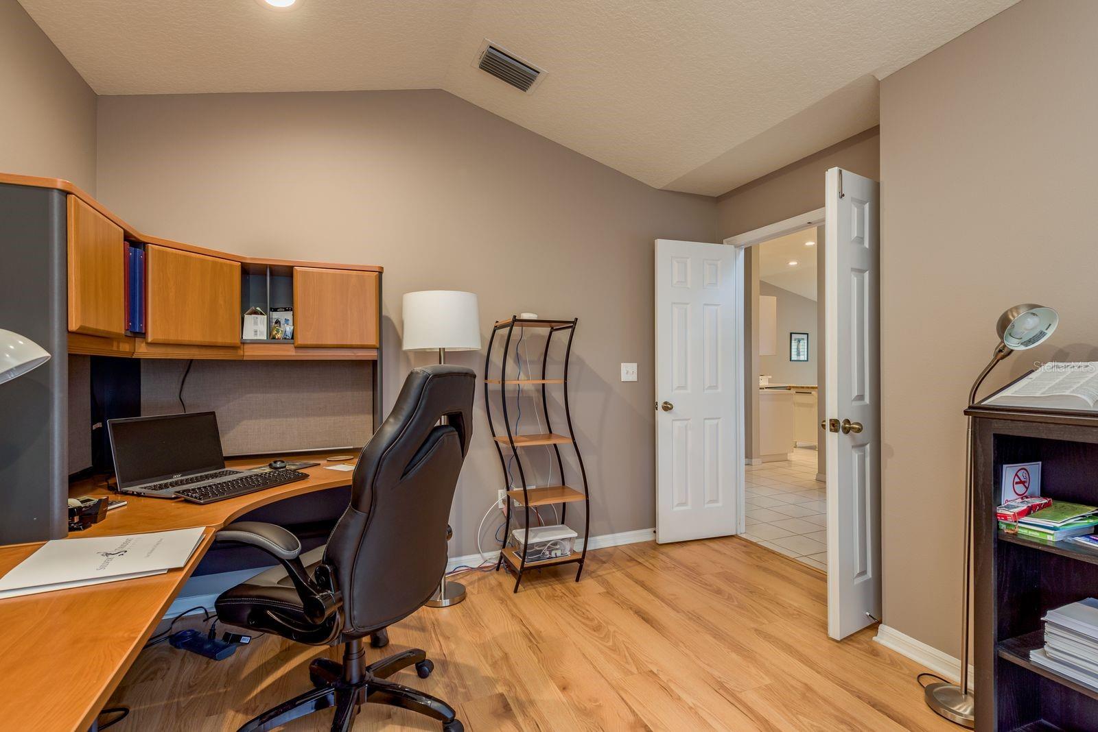 Image 22 of 42 For 3304 Red Mulberry Court