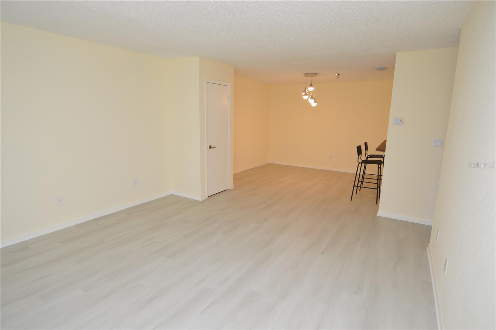 Image 15 of 95 For 10263 Gandy Boulevard N 607