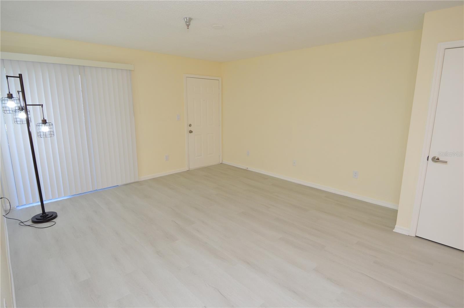 Image 20 of 95 For 10263 Gandy Boulevard N 607