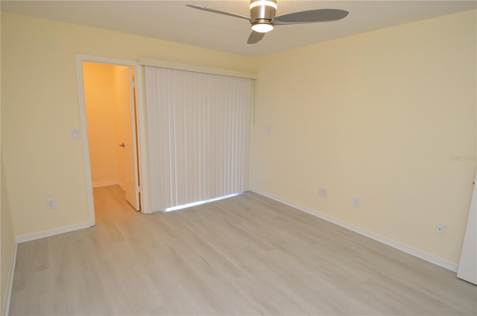 Image 27 of 95 For 10263 Gandy Boulevard N 607