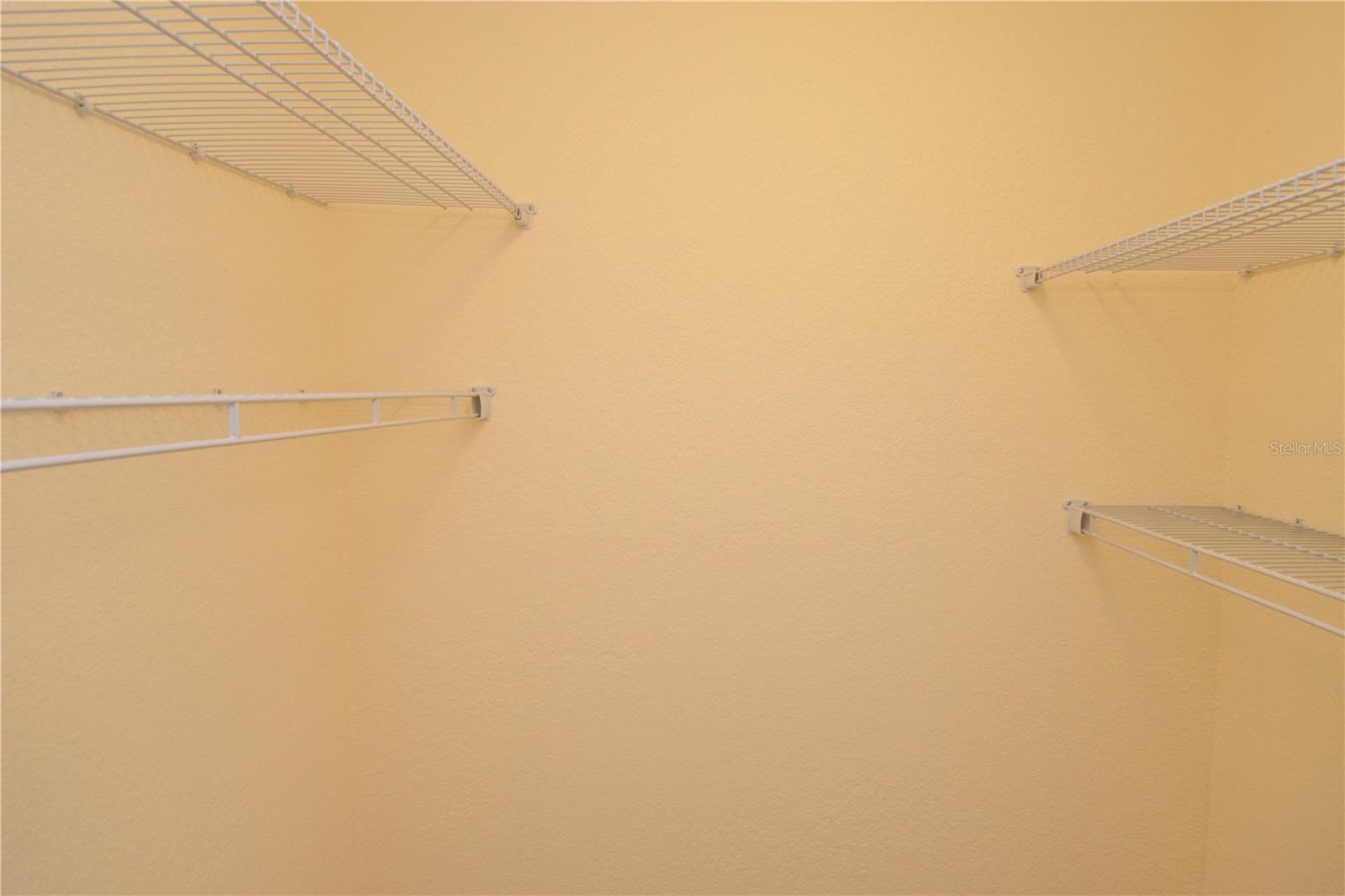 Image 32 of 95 For 10263 Gandy Boulevard N 607