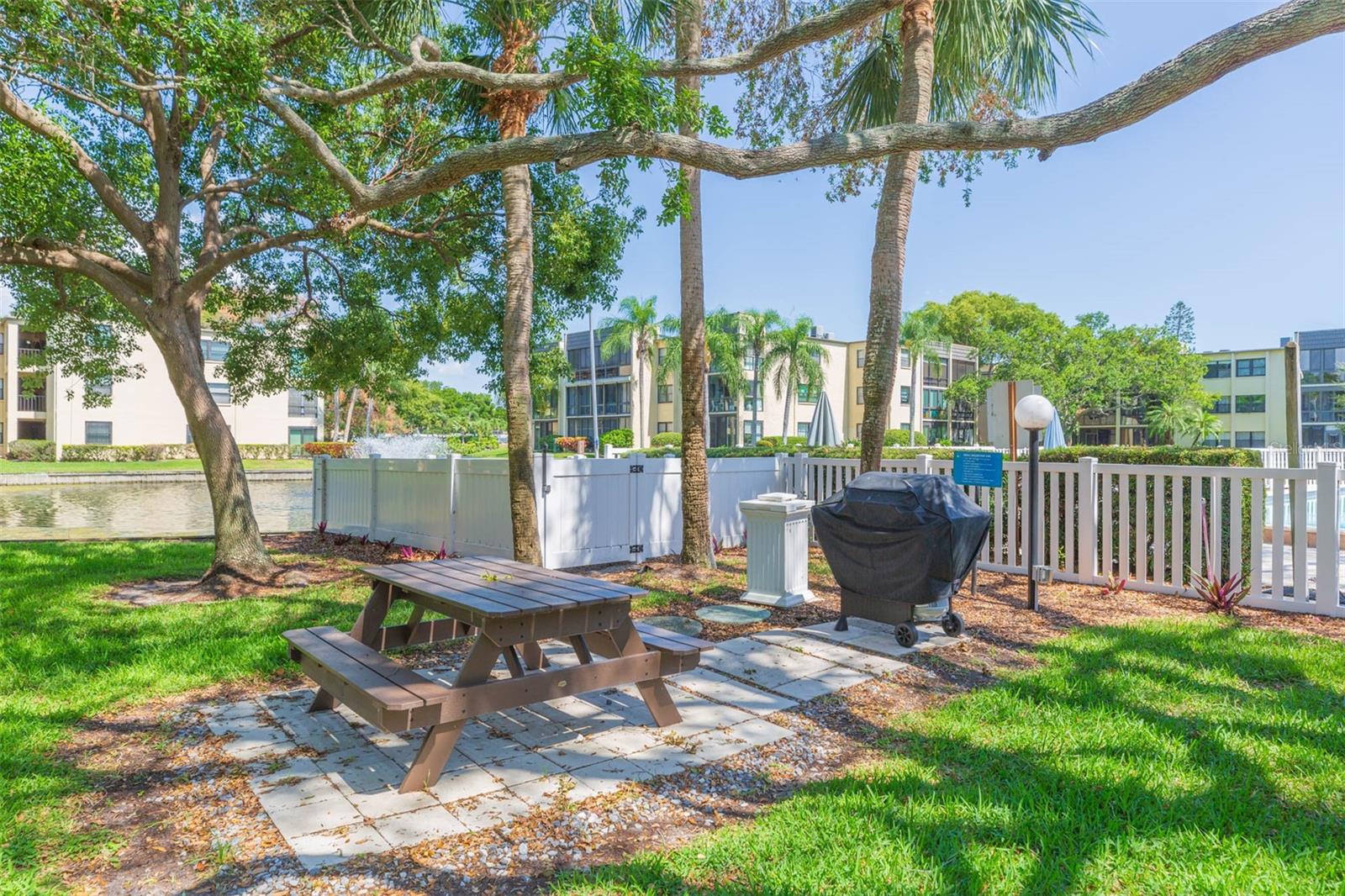 Image 18 of 21 For 14130 Rosemary Lane 5108