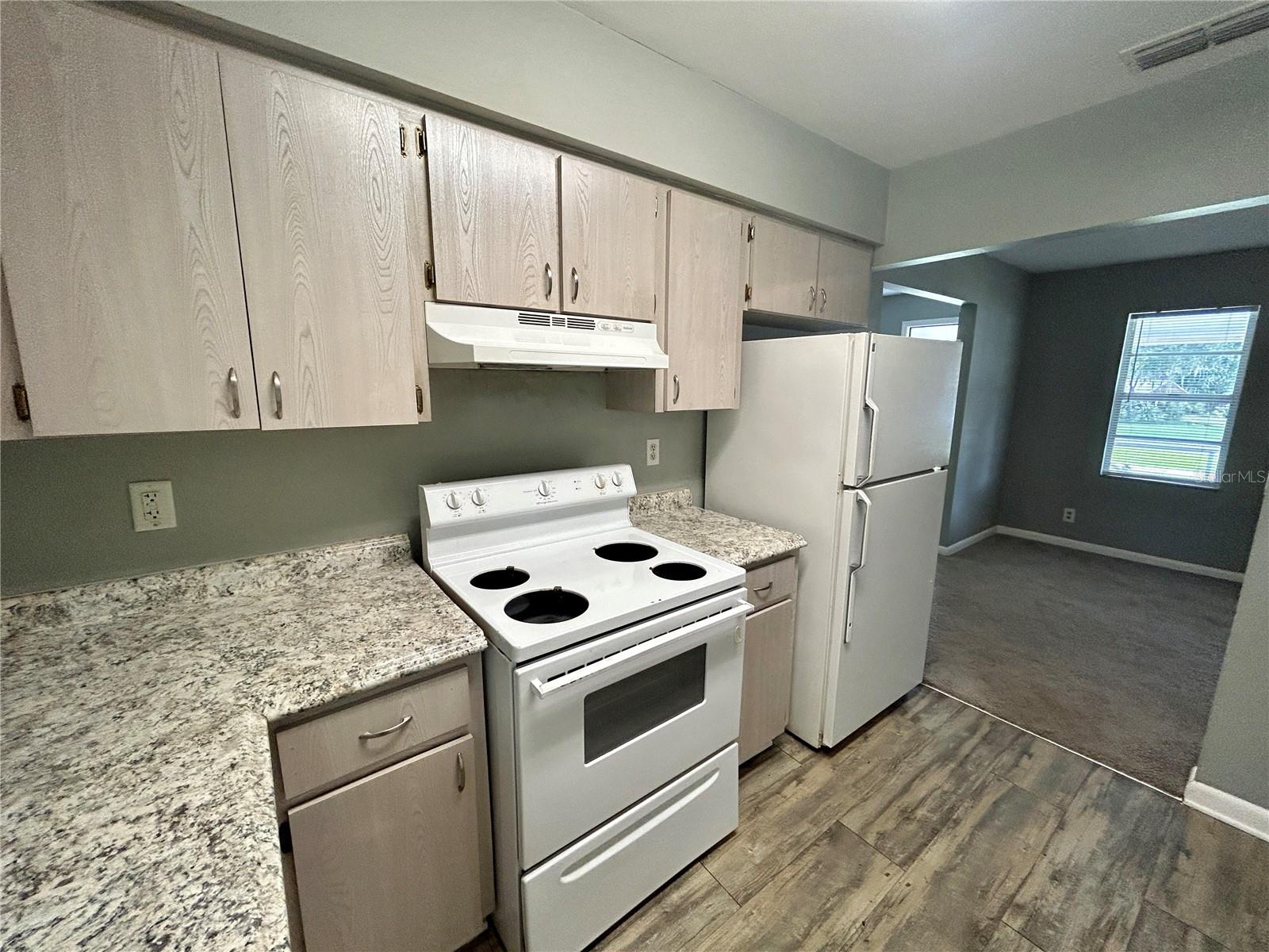 Image 11 of 26 For 2507 Lenna Avenue