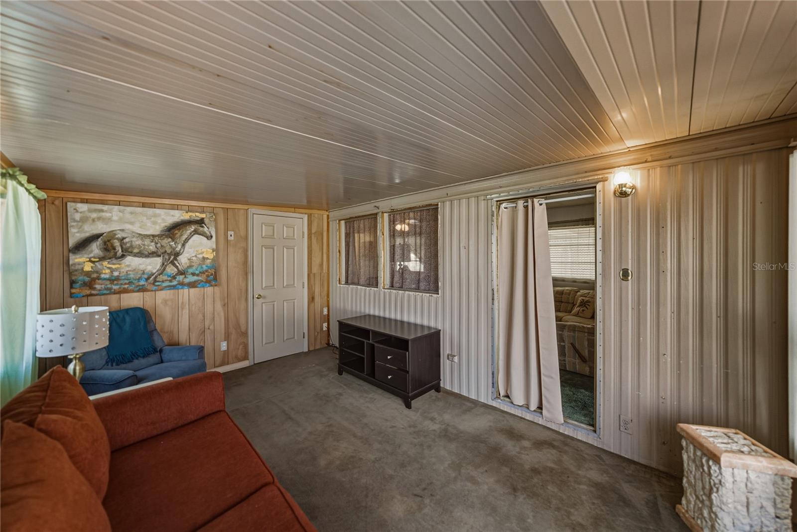 Image 28 of 37 For 38452 Beniger Drive