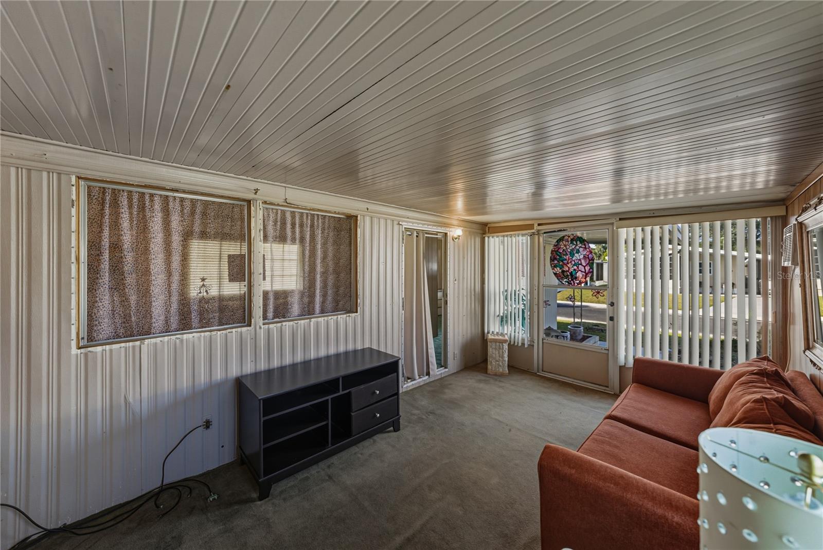 Image 29 of 37 For 38452 Beniger Drive