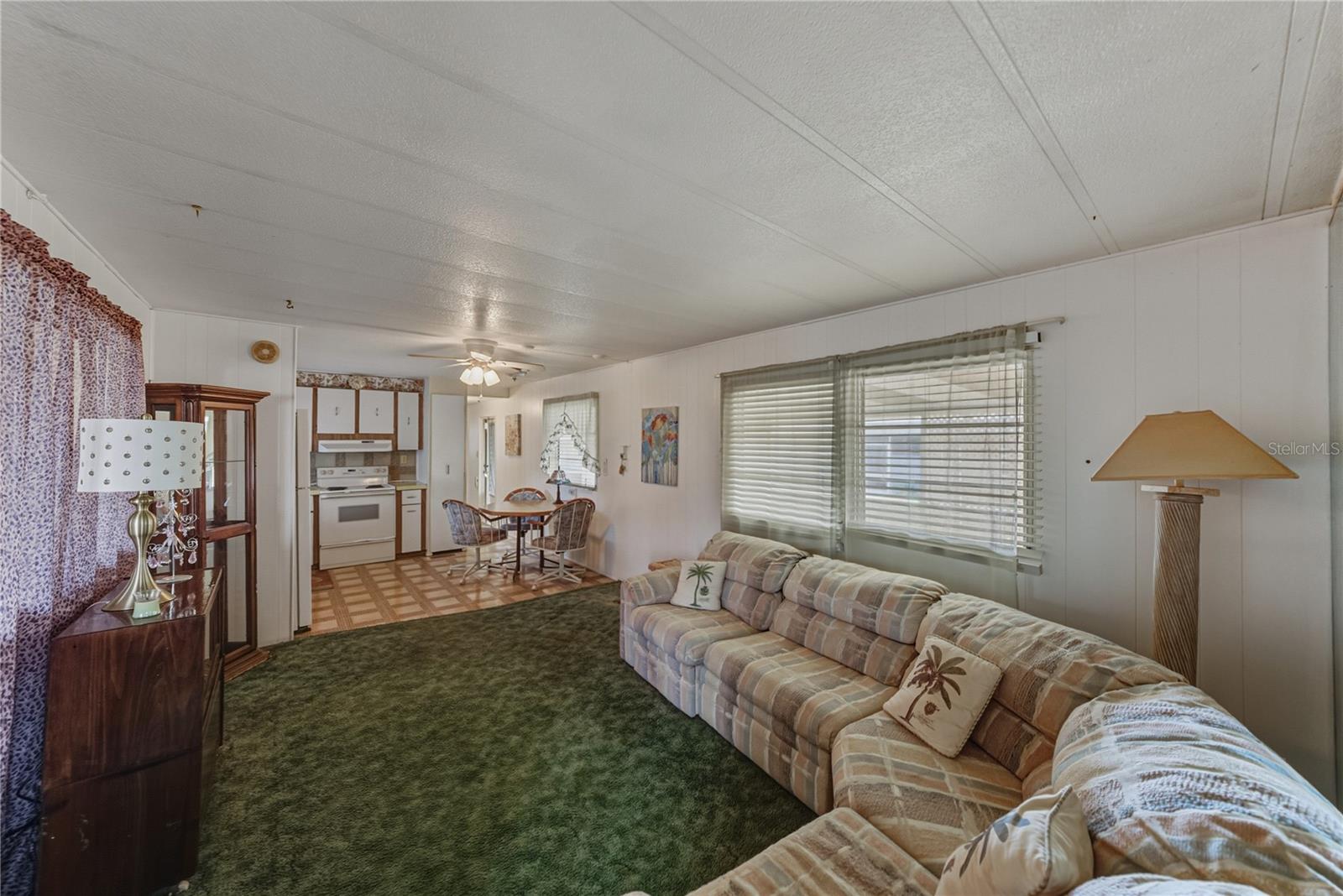 Image 8 of 37 For 38452 Beniger Drive