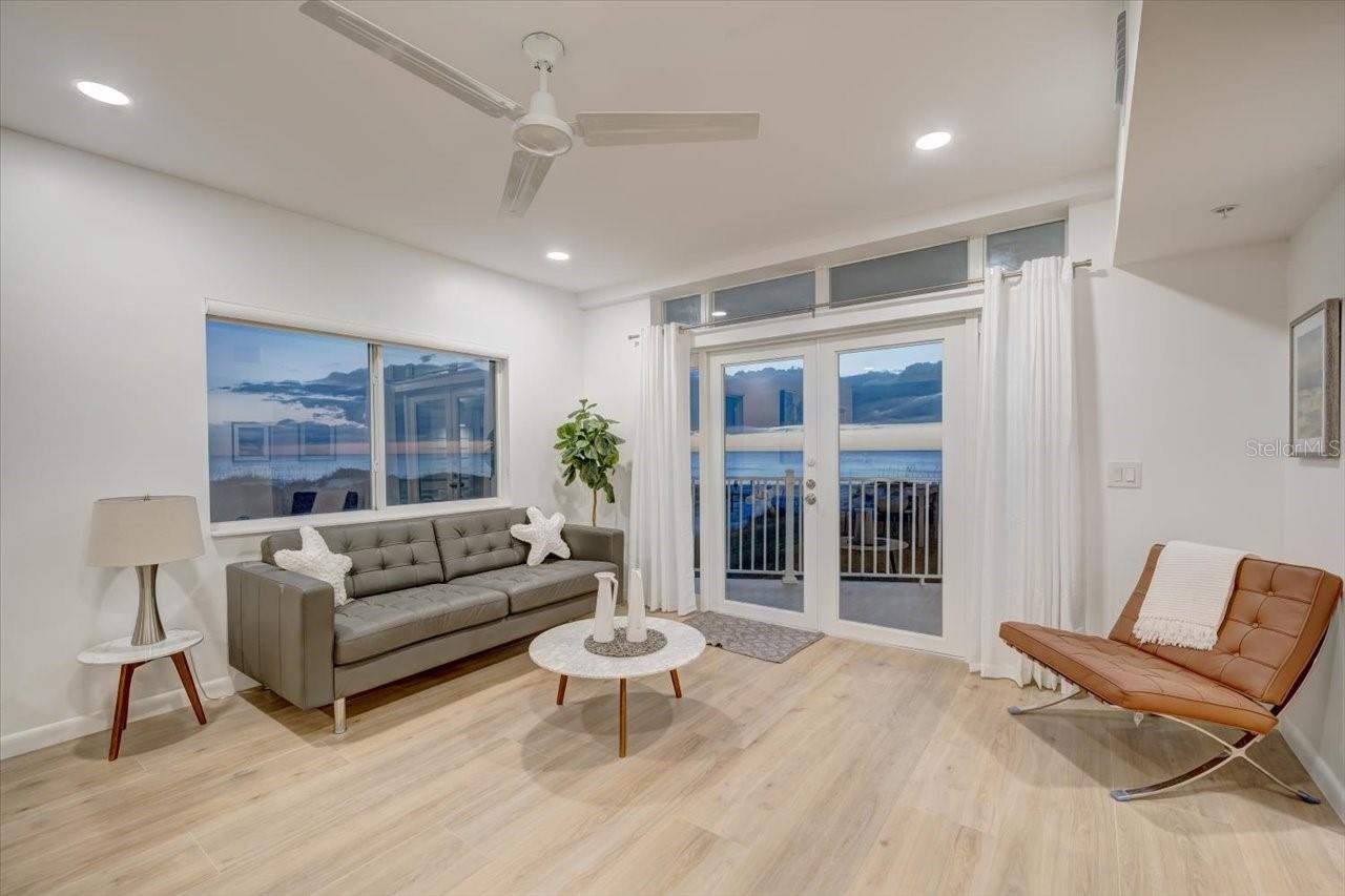 Image 20 of 44 For 17852 Lee Avenue