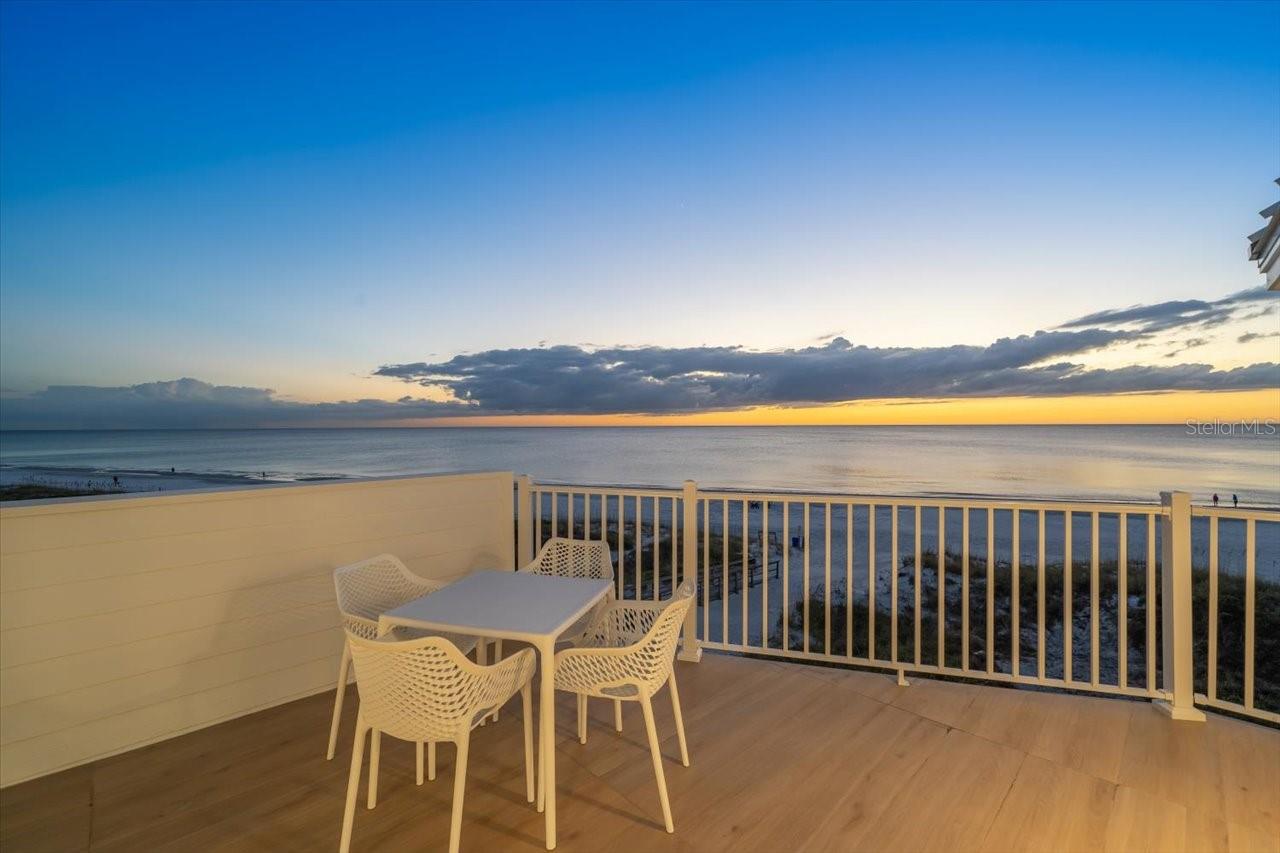 Image 24 of 44 For 17852 Lee Avenue