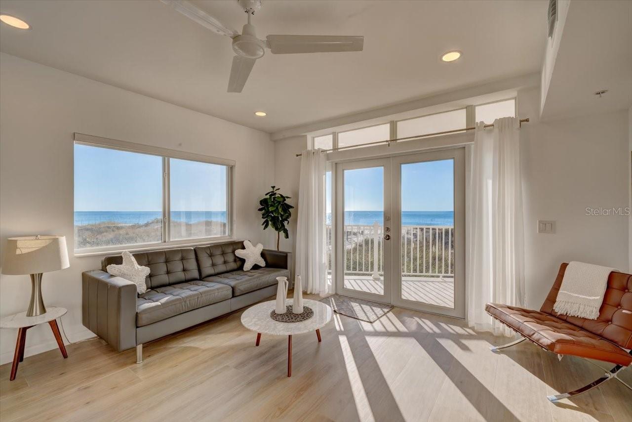 Image 27 of 44 For 17852 Lee Avenue