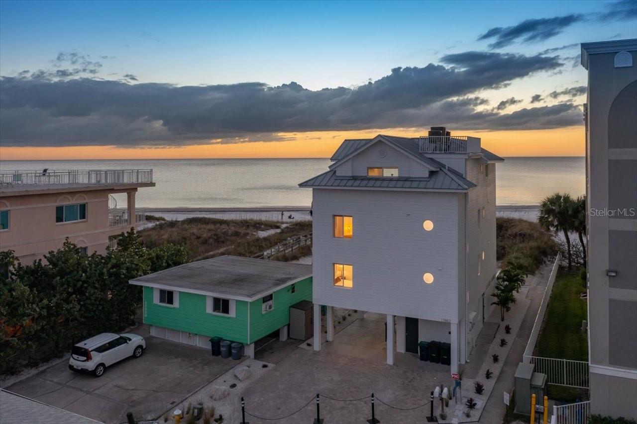 Image 4 of 44 For 17852 Lee Avenue