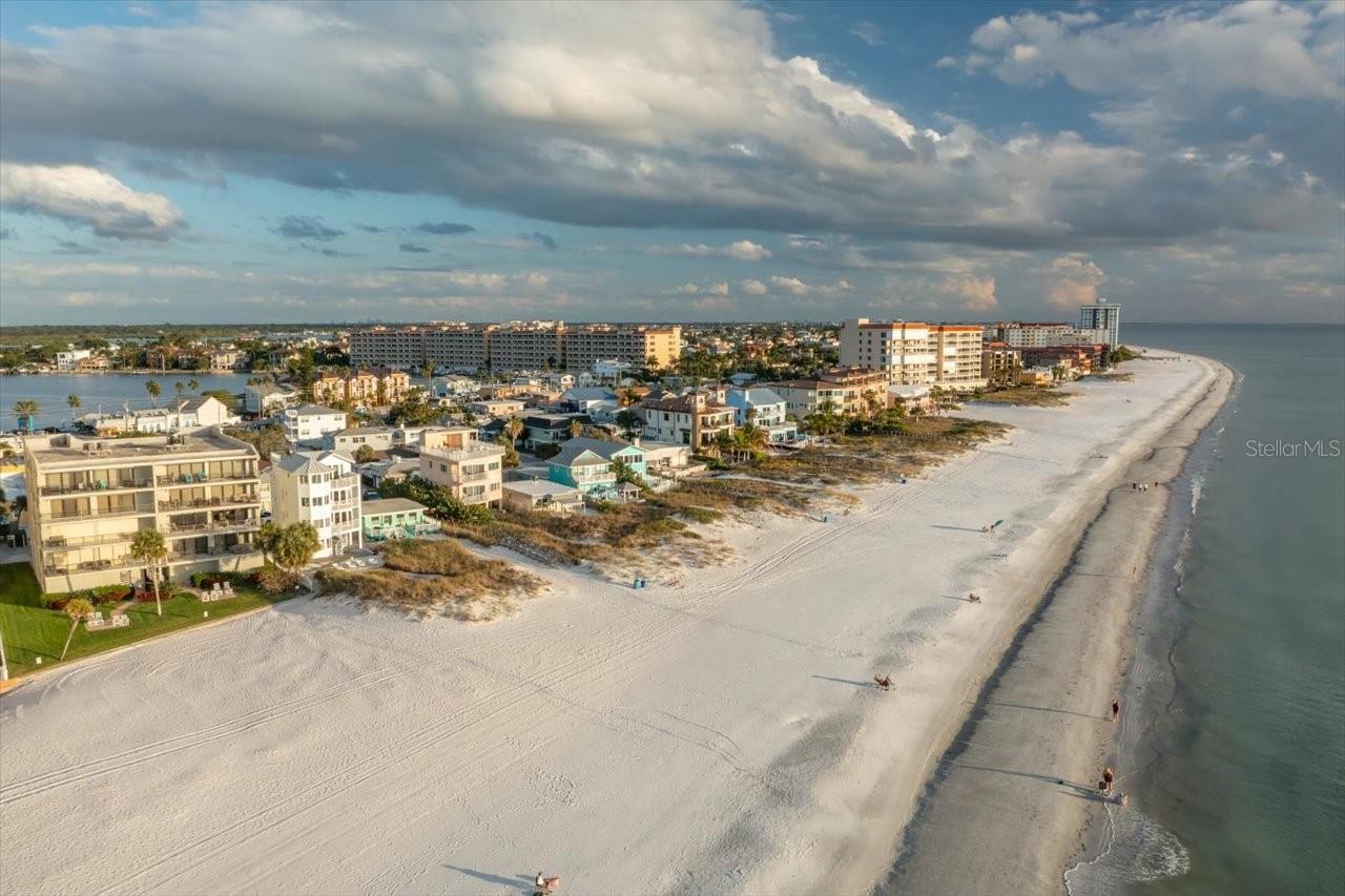 Image 41 of 44 For 17852 Lee Avenue