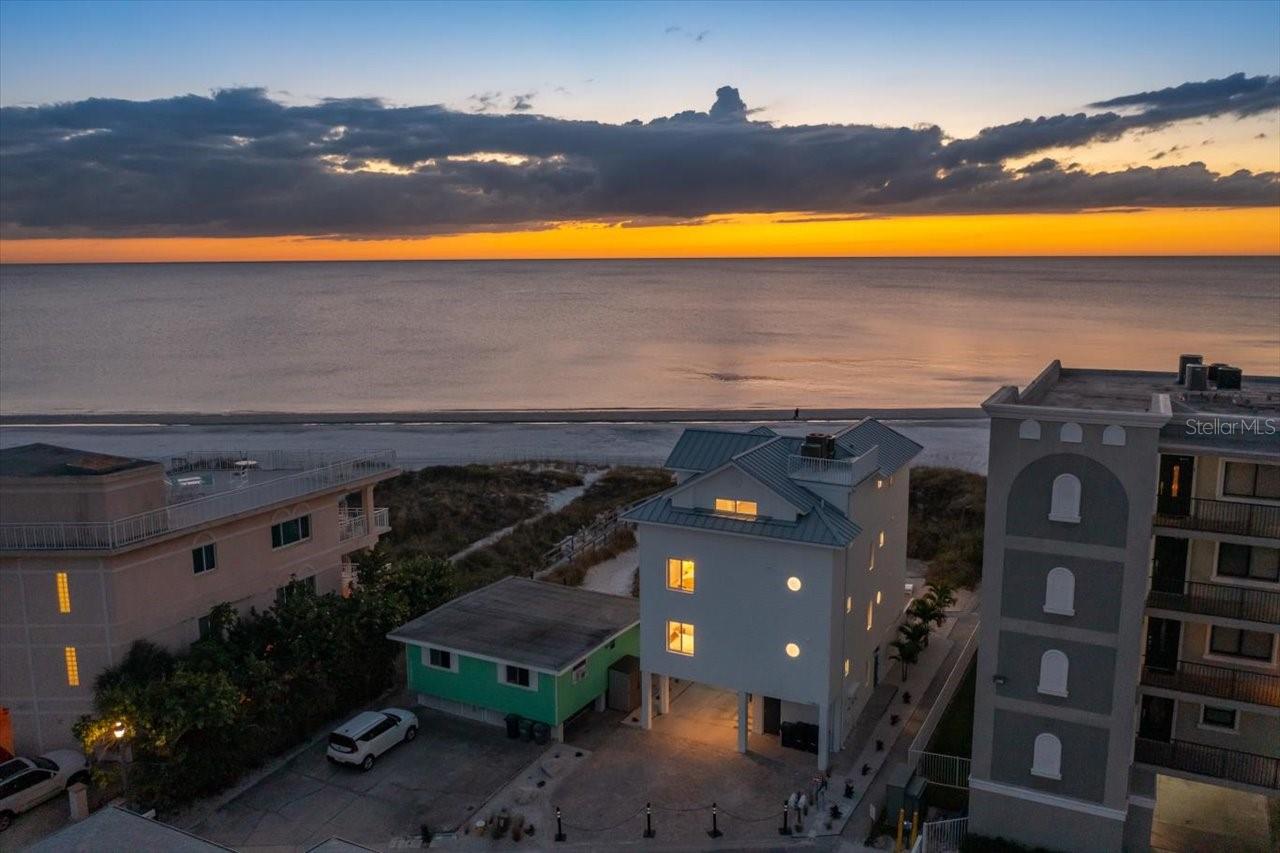 Image 5 of 44 For 17852 Lee Avenue