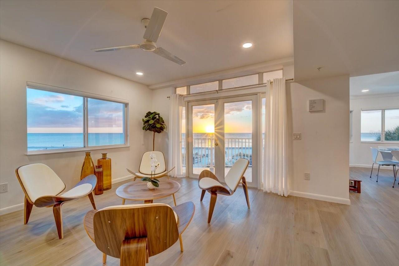 Image 6 of 44 For 17852 Lee Avenue