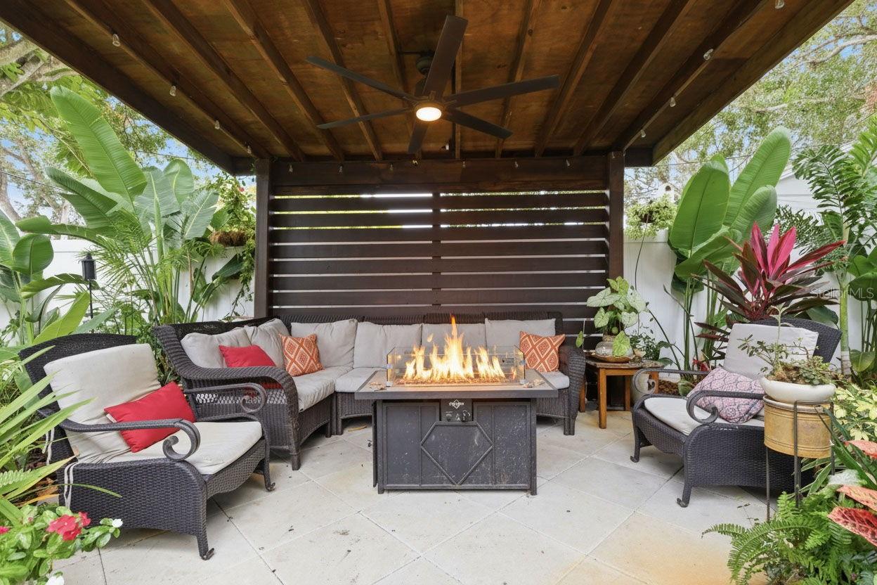 Image 12 of 29 For 3645 Dartmouth Avenue N