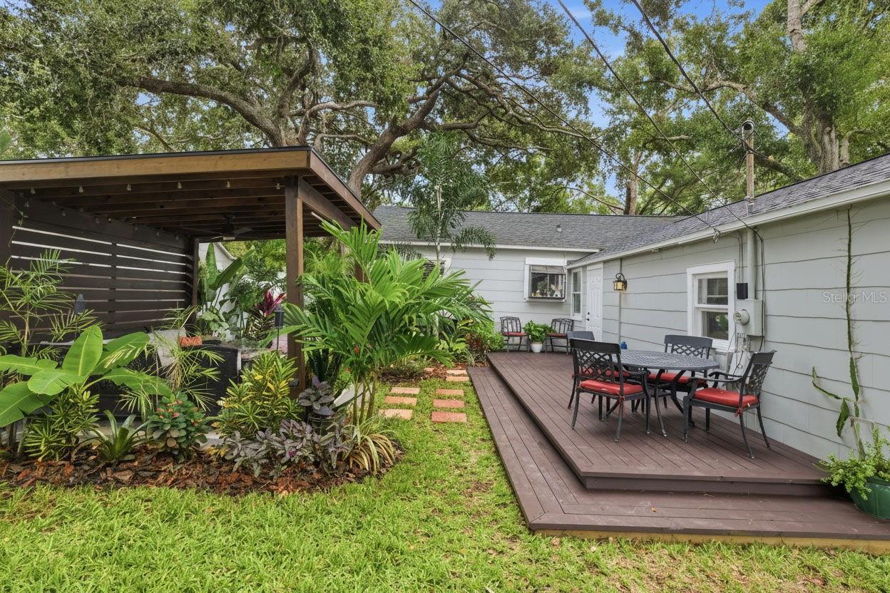 Image 24 of 29 For 3645 Dartmouth Avenue N