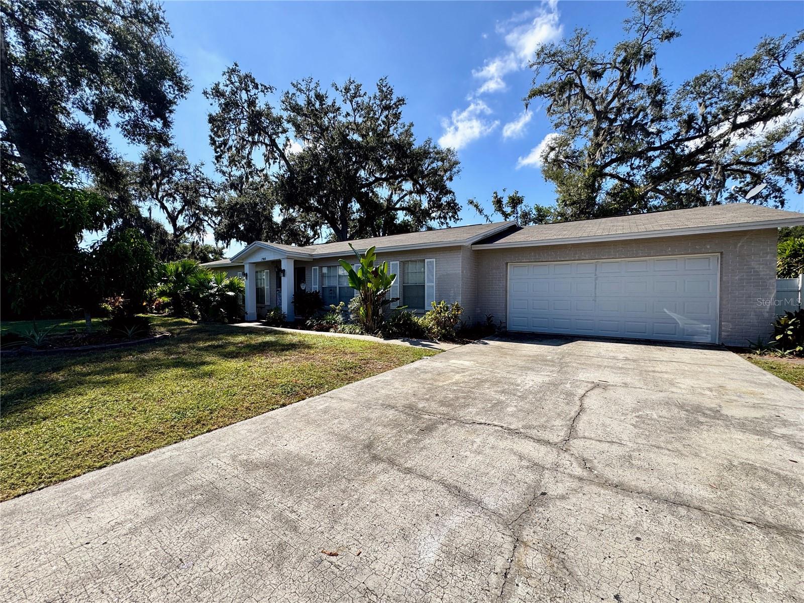 Image 3 of 46 For 2908 Forest Circle