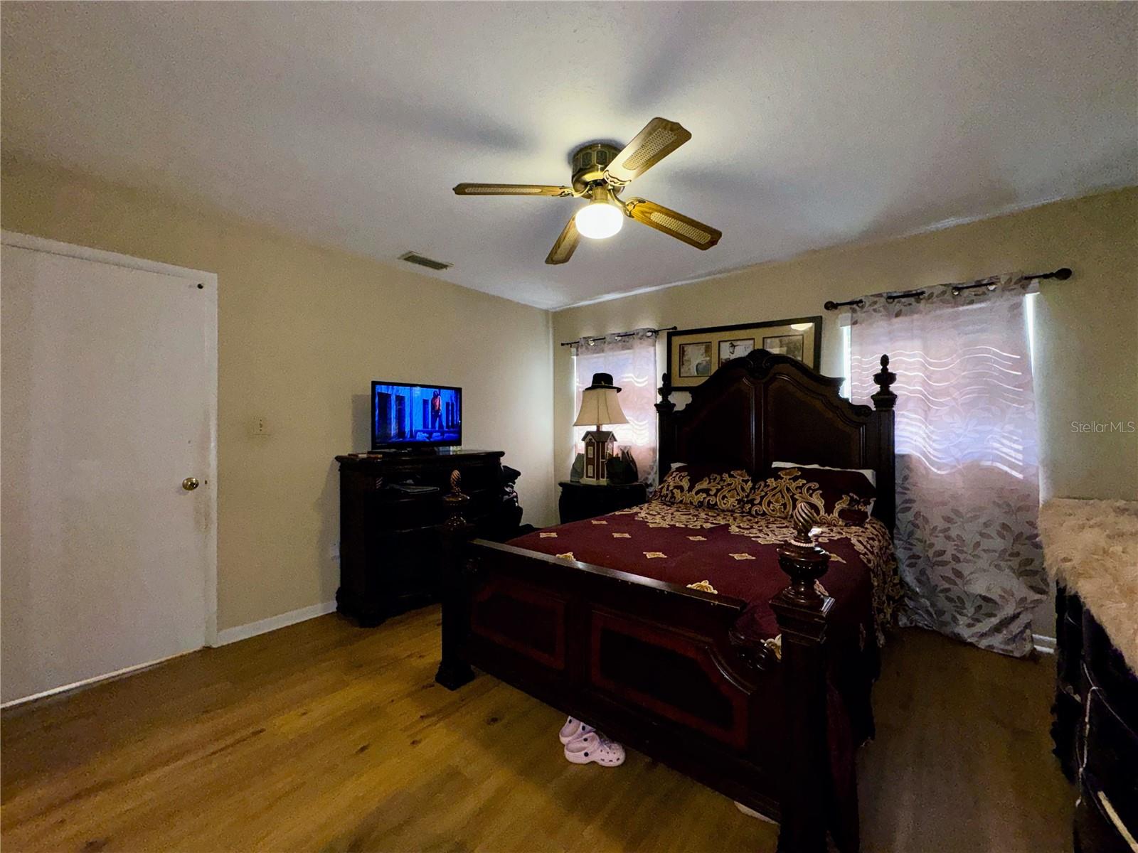 Image 31 of 46 For 2908 Forest Circle