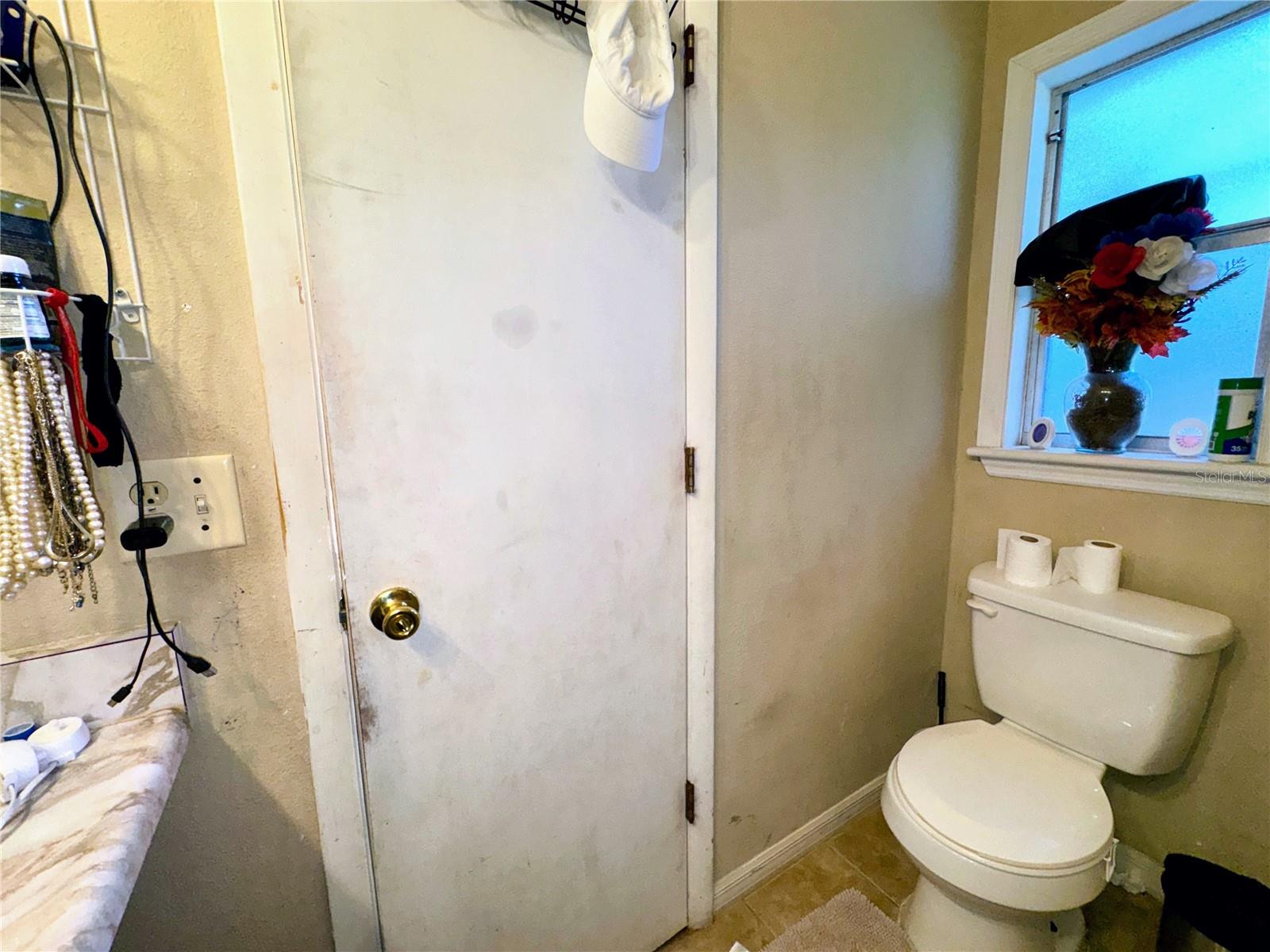 Image 35 of 46 For 2908 Forest Circle