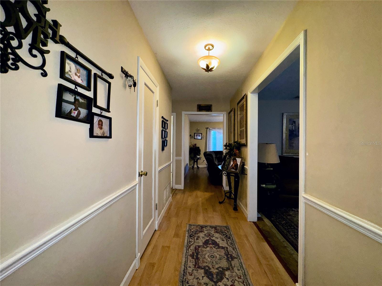 Image 5 of 46 For 2908 Forest Circle