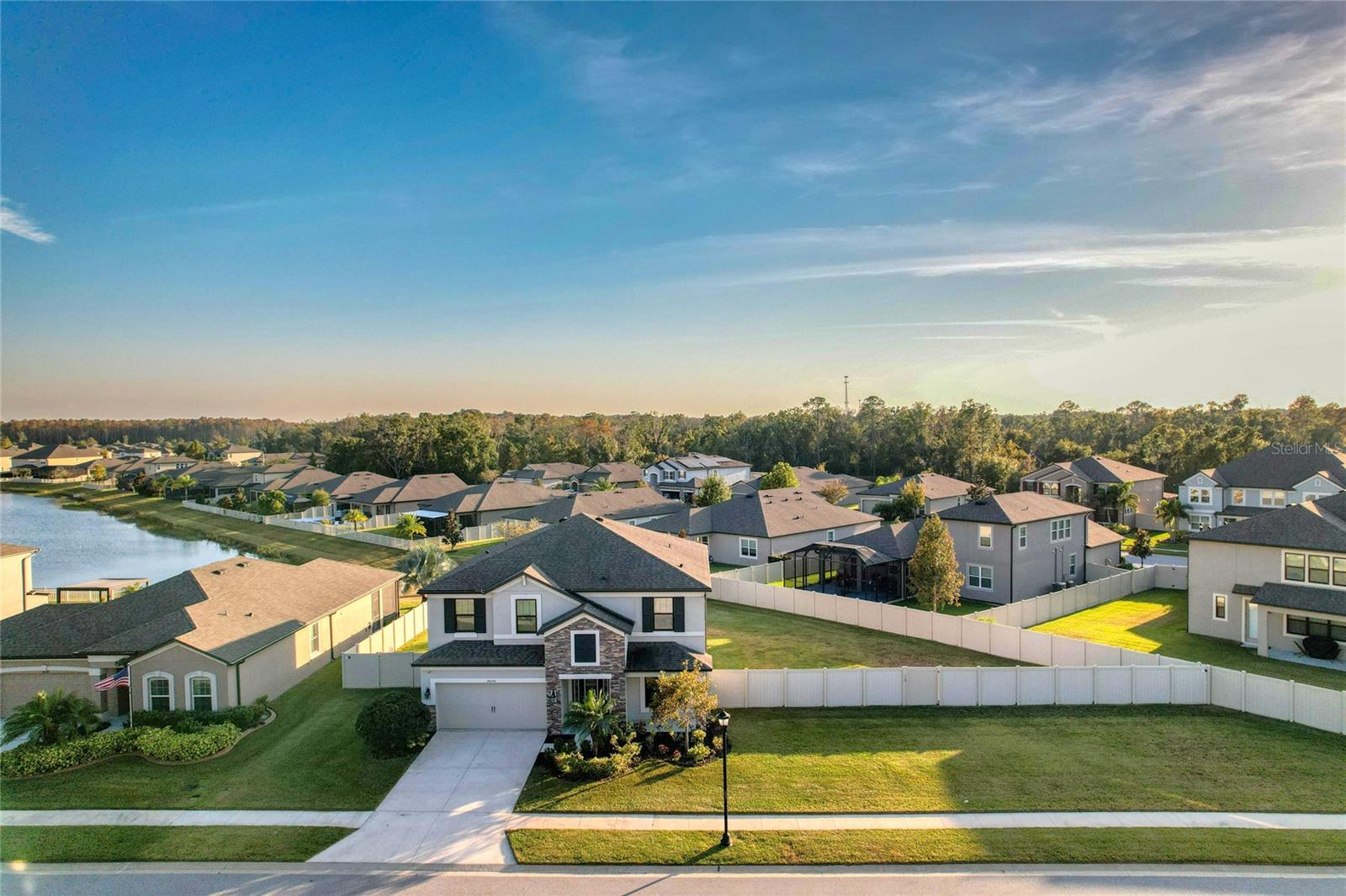 Image 12 of 40 For 18576 Obregan Drive