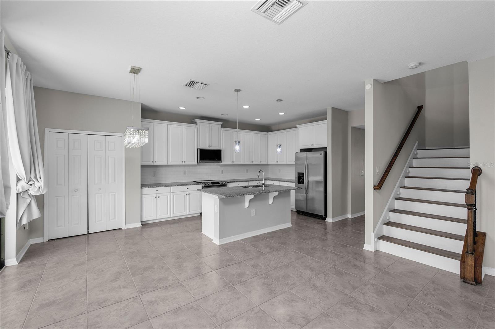 Image 23 of 40 For 18576 Obregan Drive