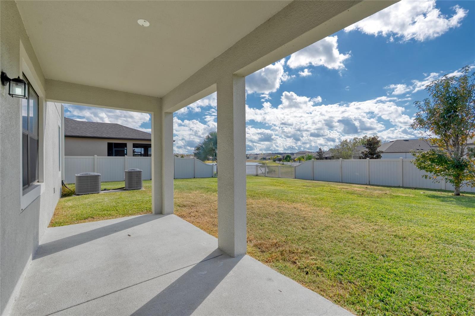 Image 6 of 40 For 18576 Obregan Drive