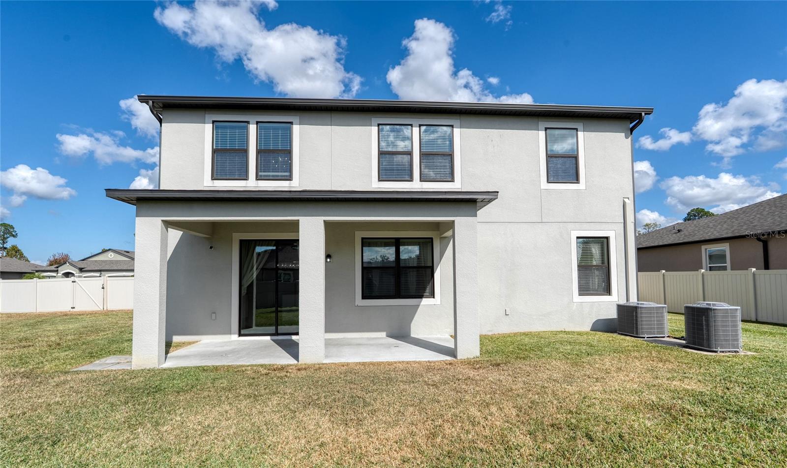 Image 7 of 40 For 18576 Obregan Drive