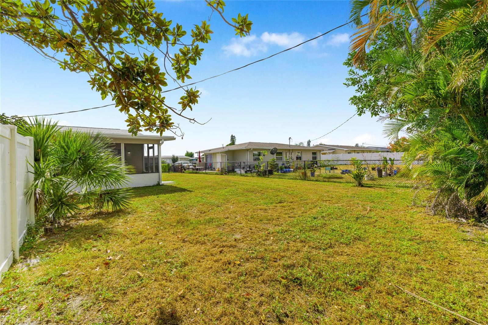 Image 23 of 25 For 6014 Deming Avenue