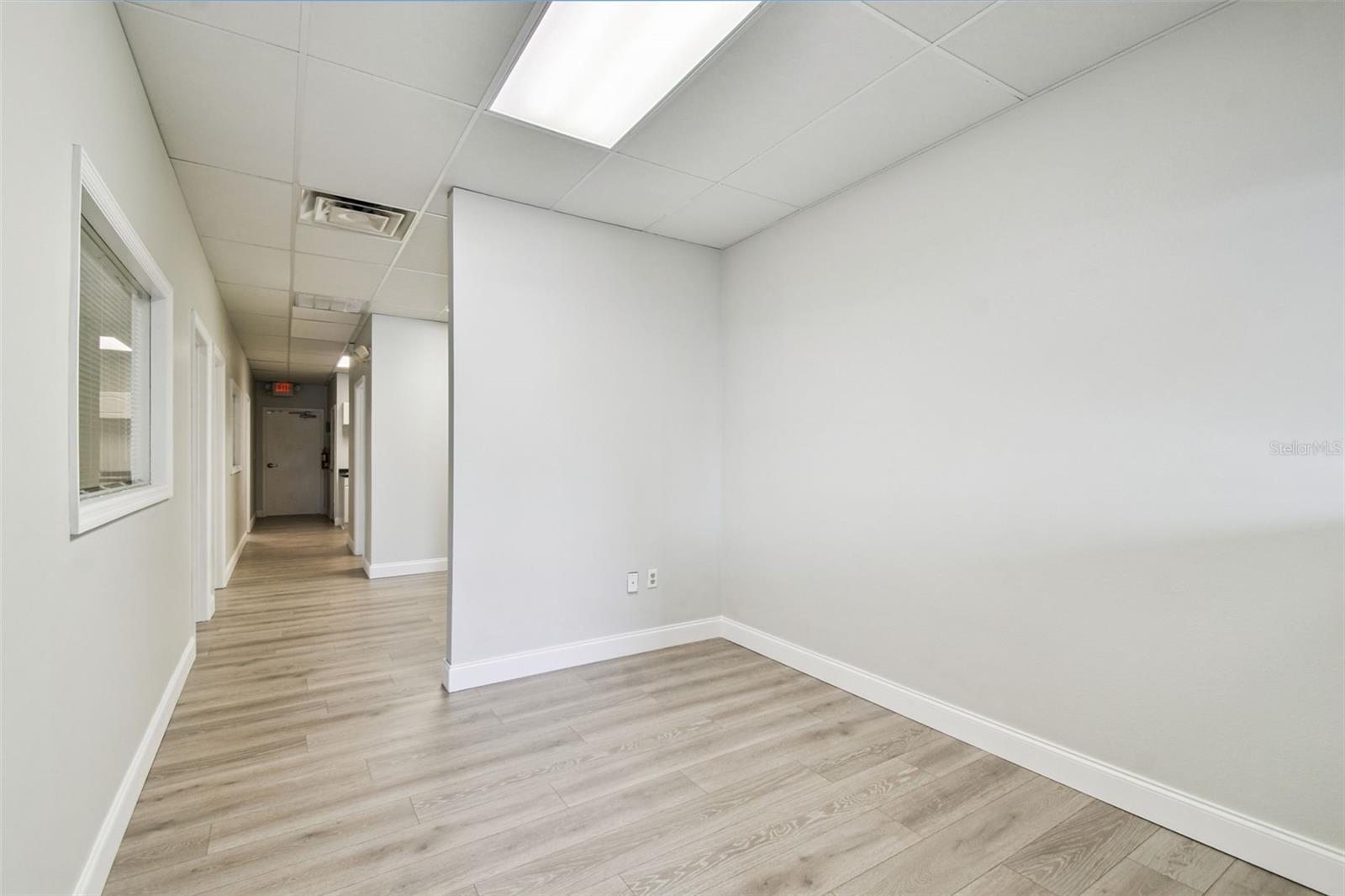 Image 10 of 43 For 5404 Hoover Boulevard 18