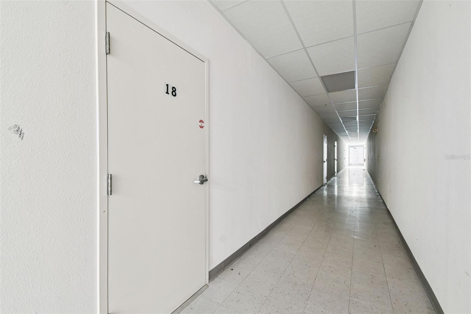 Image 31 of 43 For 5404 Hoover Boulevard 18