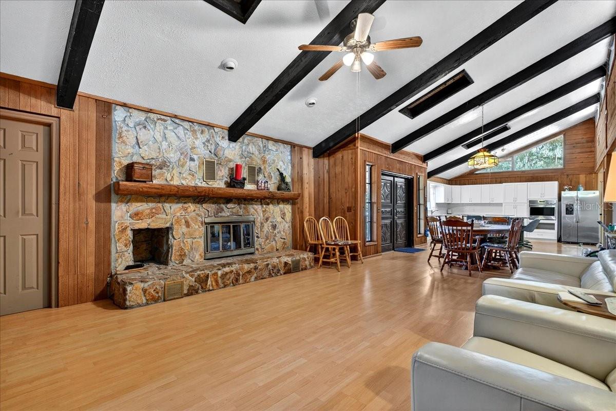 Image 7 of 70 For 15222 Lost Lake Lane