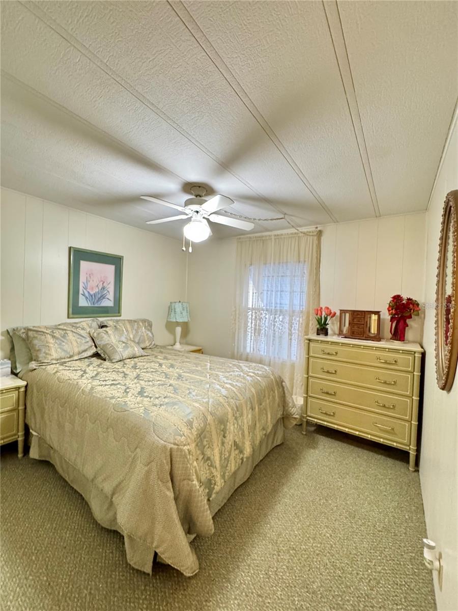 Image 17 of 26 For 6734 Kensington Drive Ne