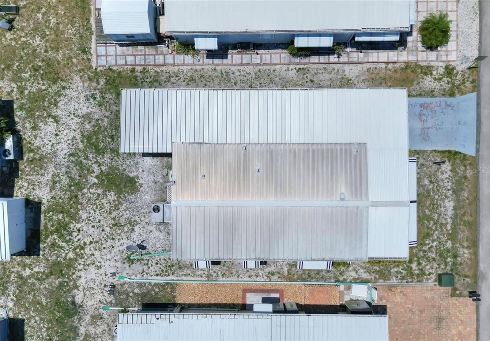 Image 25 of 26 For 6734 Kensington Drive Ne