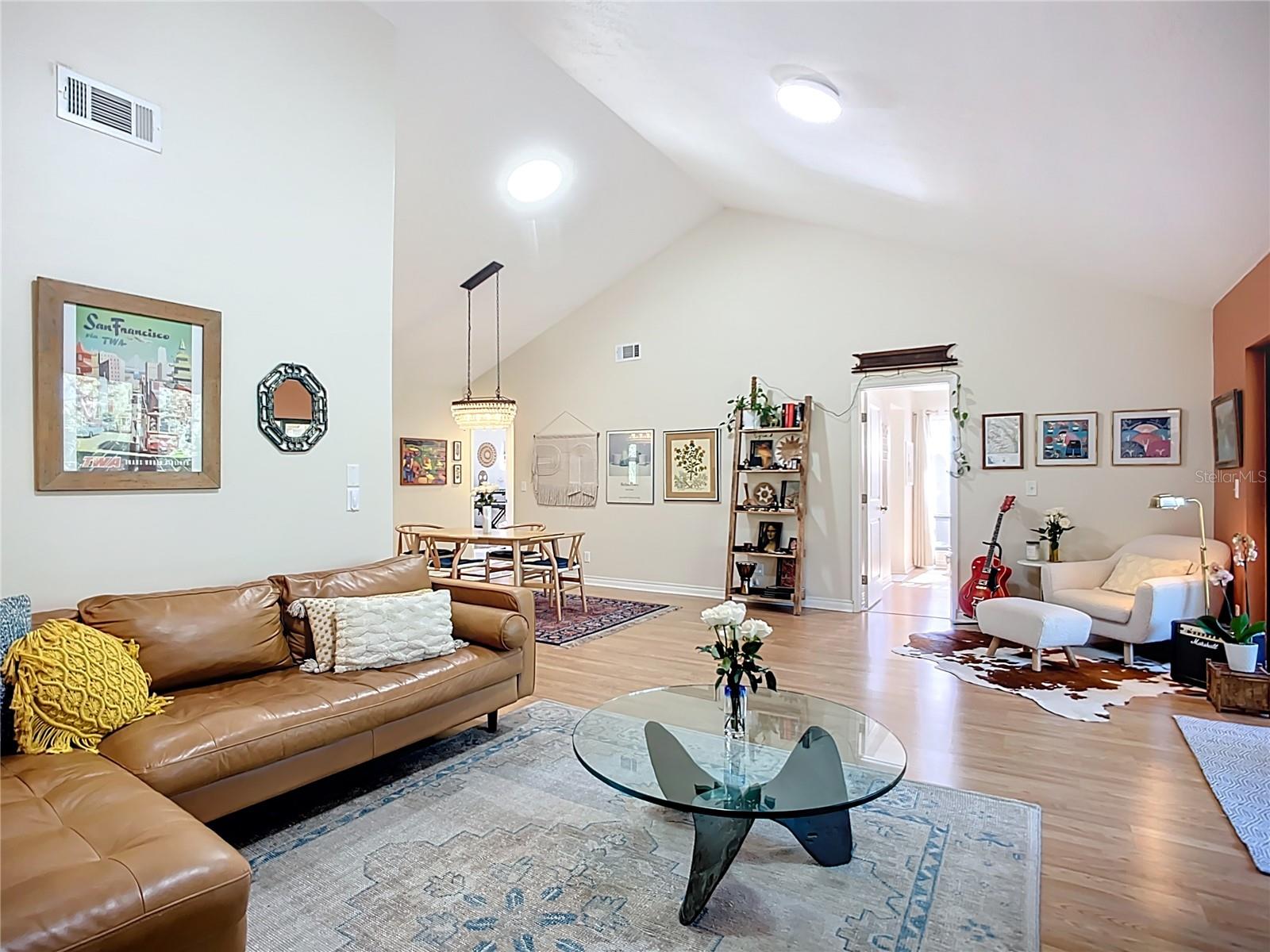 Image 10 of 21 For 1703 Pelican Cove Road 455