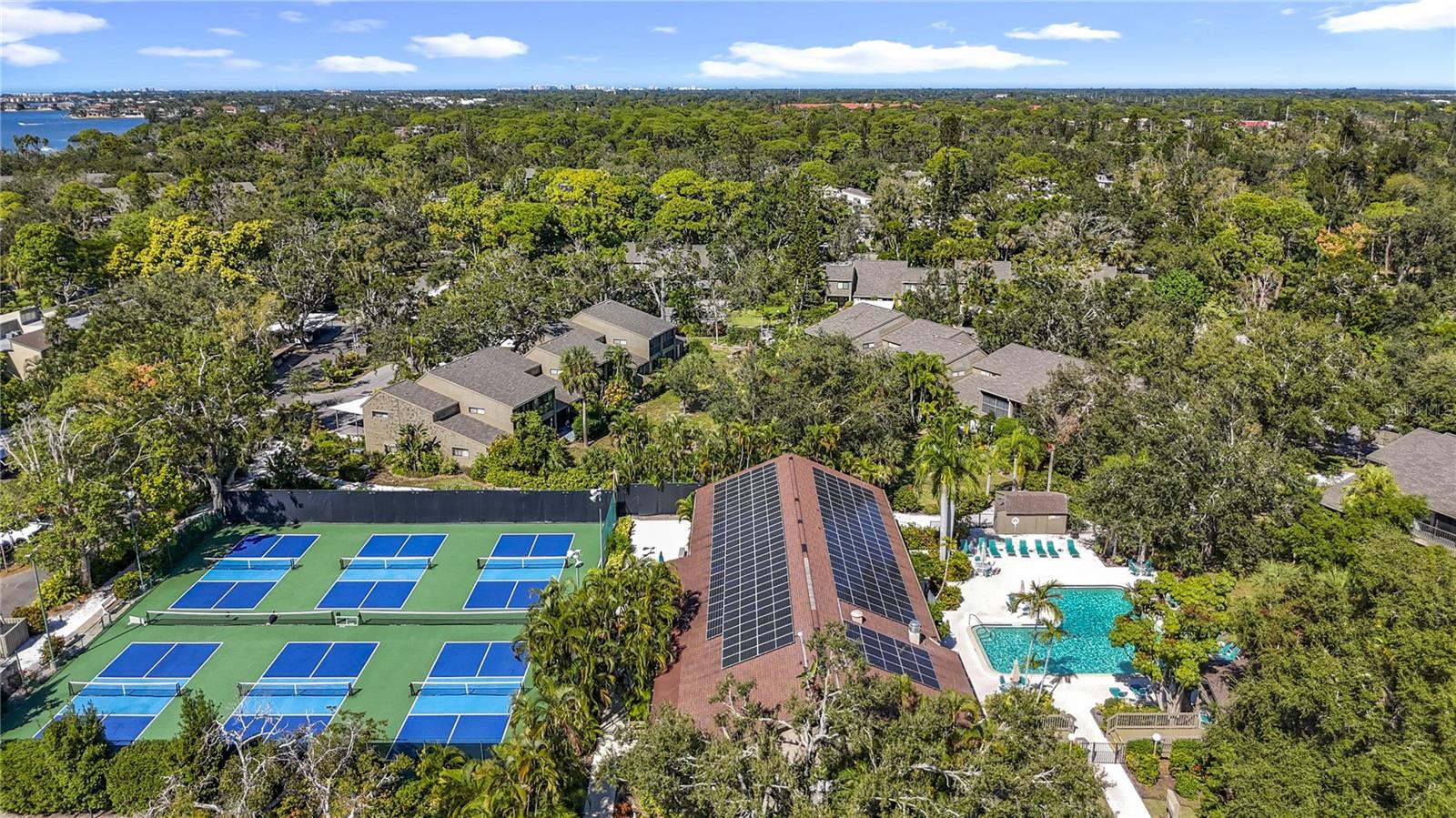 Image 21 of 21 For 1703 Pelican Cove Road 455