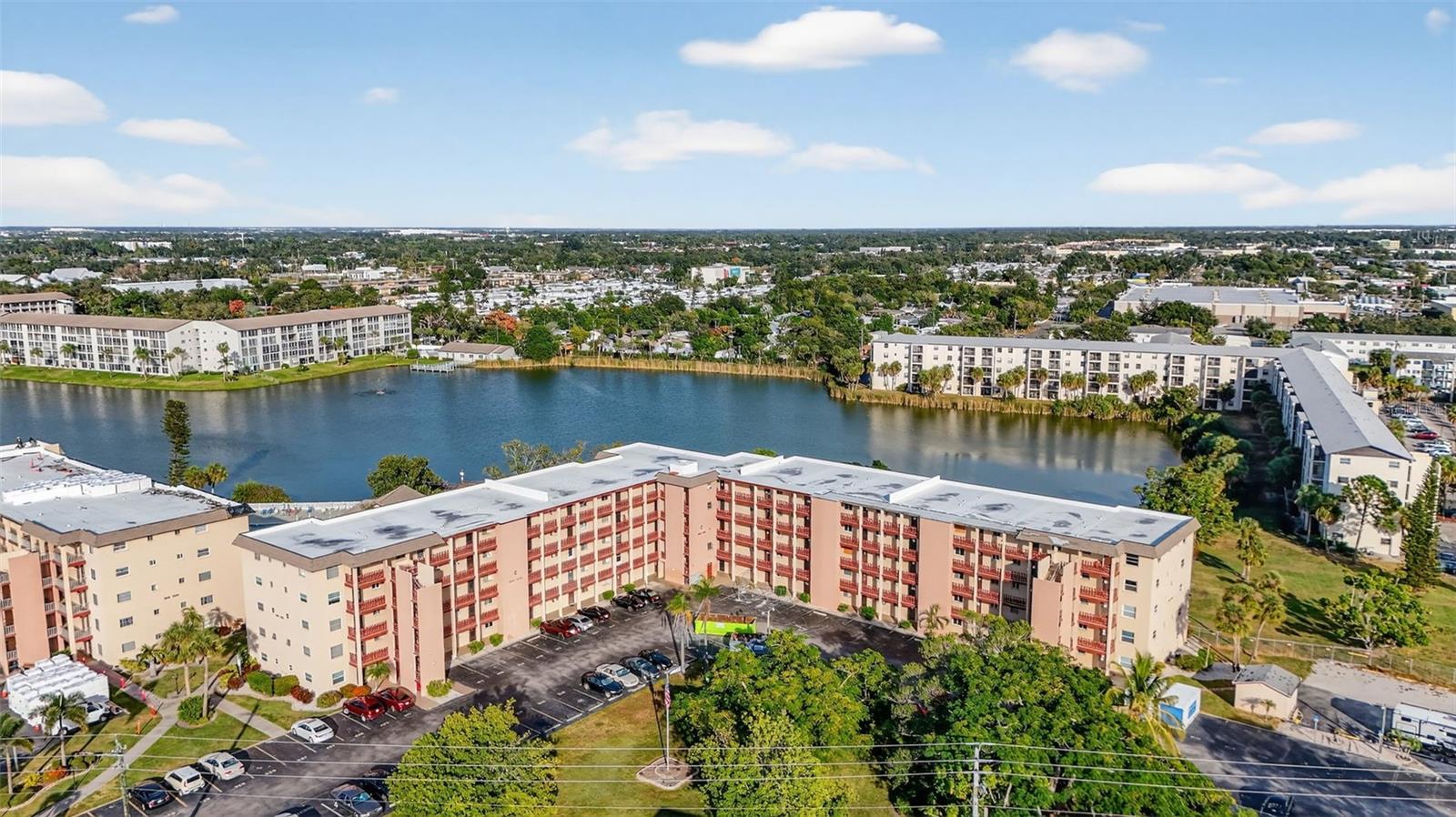 Image 12 of 40 For 4149 Lake Bayshore Drive C511