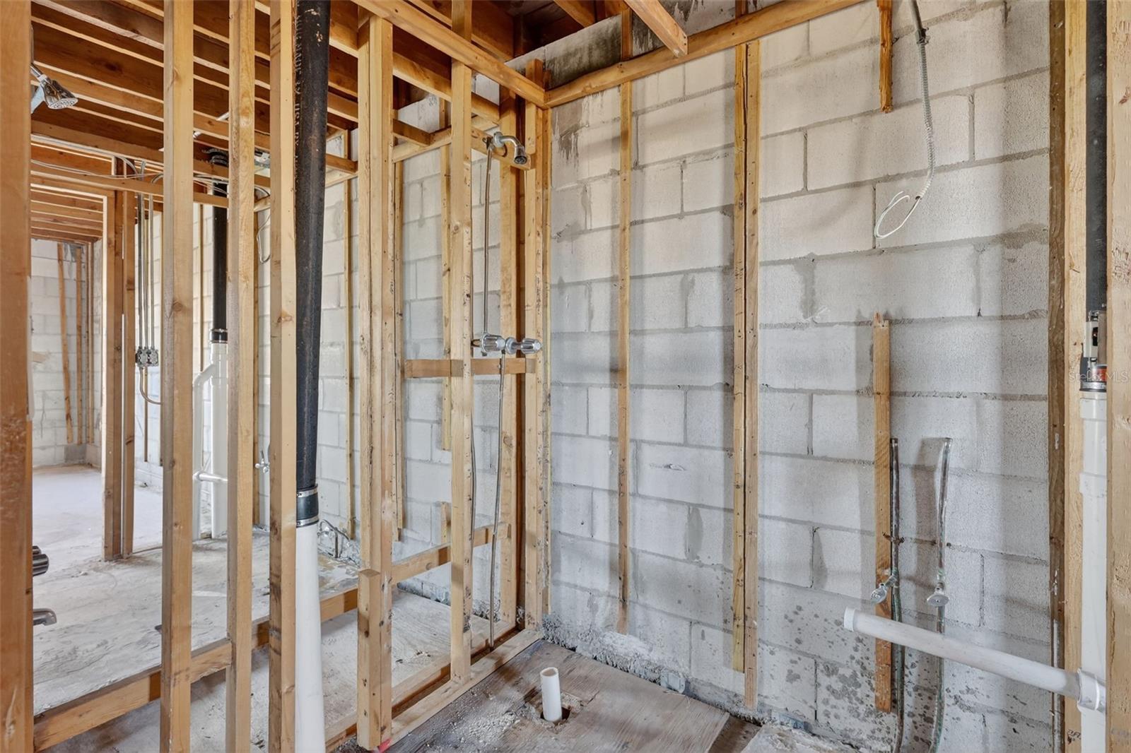 Image 33 of 40 For 4149 Lake Bayshore Drive C511