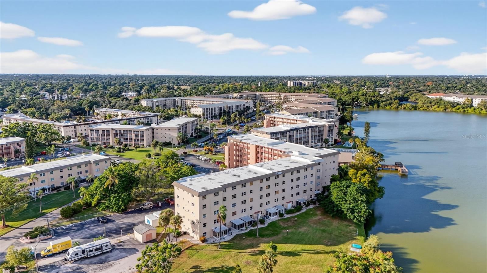 Image 9 of 40 For 4149 Lake Bayshore Drive C511