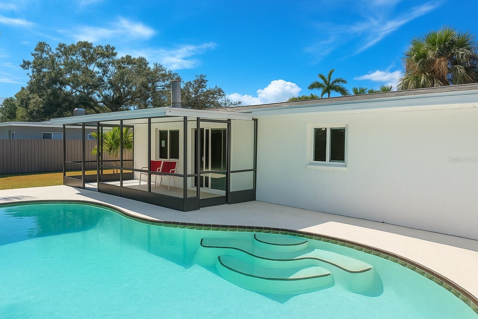 Image 2 of 14 For 4201 14th Way Ne